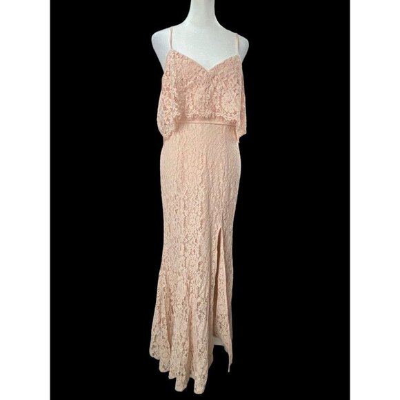 LULUS Women Caterina Maxi Dress Sz M Light Pink Eyelet Elegant Event Party 7-3 - Picture 2 of 16